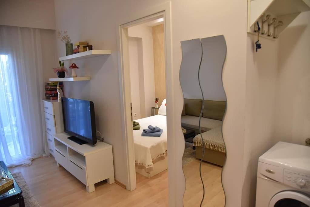 Tiny Treasure Apartment أثينا المظهر الخارجي الصورة
